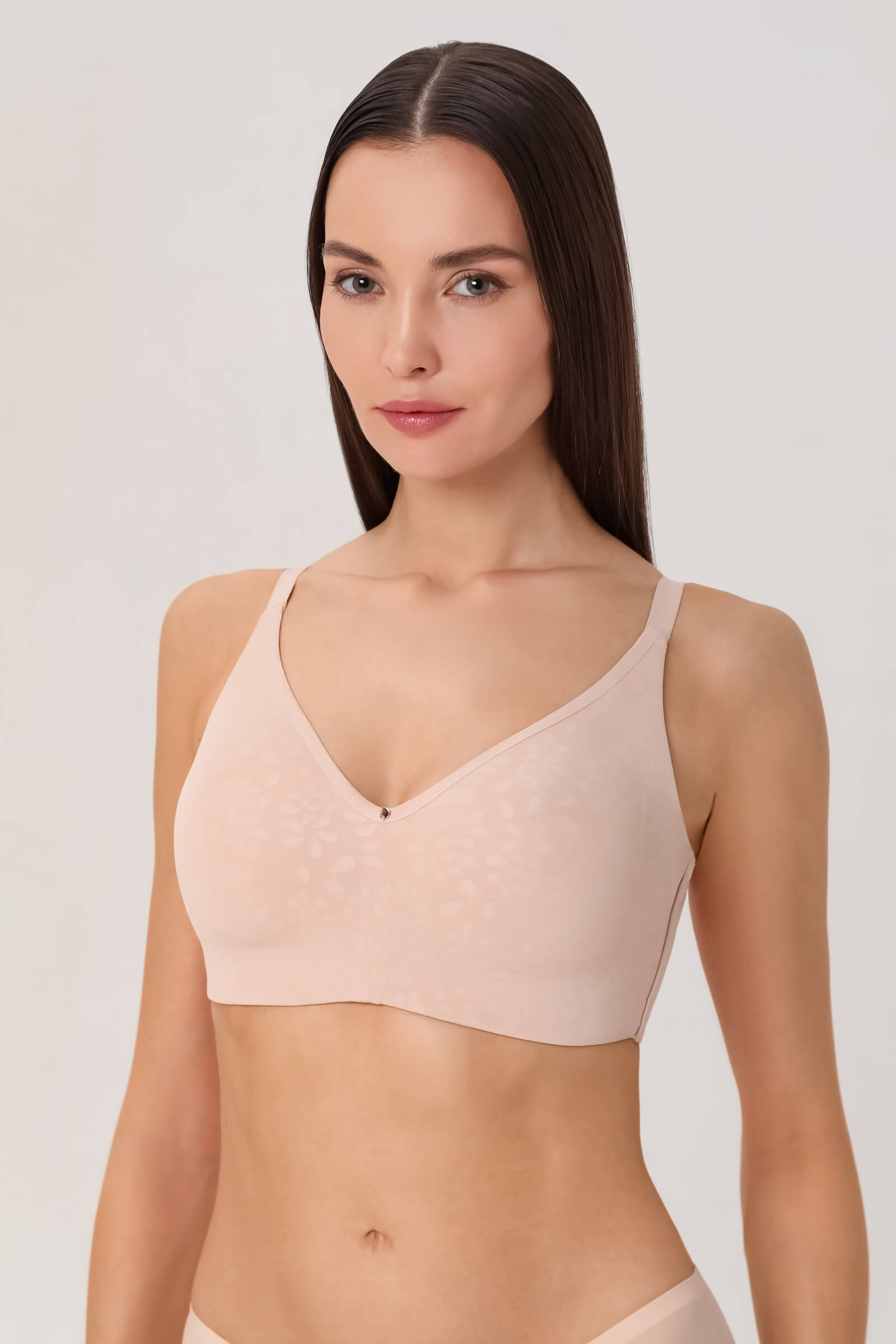 Бесшовный бюстгальтер-топ без косточек Бренд Chantelle Изображение 3