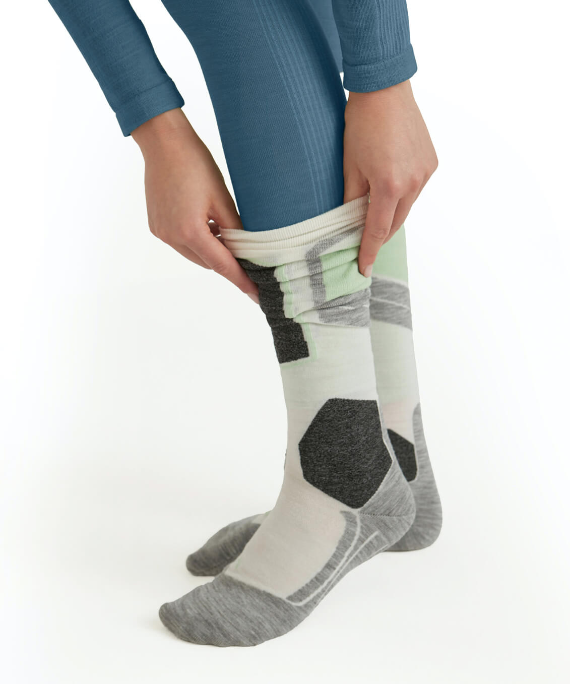 Женские термолегинсы FALKE Wool-Tech Бренд Falke Ess Изображение 6