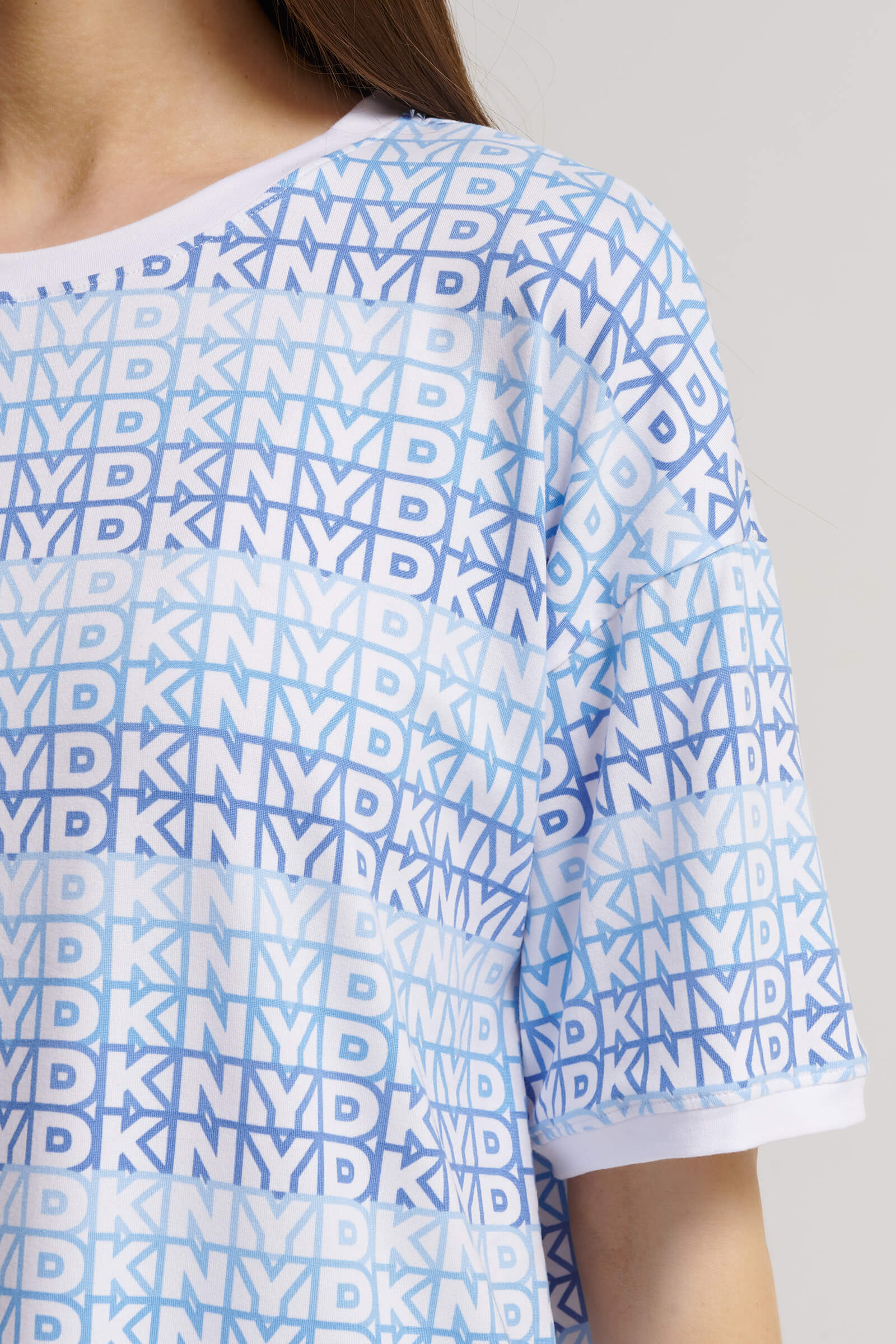 Пижама с брюками-джоггерами Бренд DKNY Изображение 8