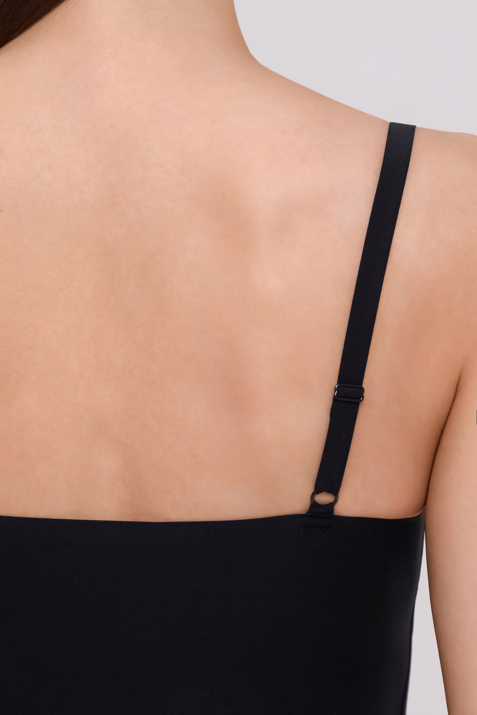 Короткая бесшовная комбинация Бренд Chantelle Изображение 6