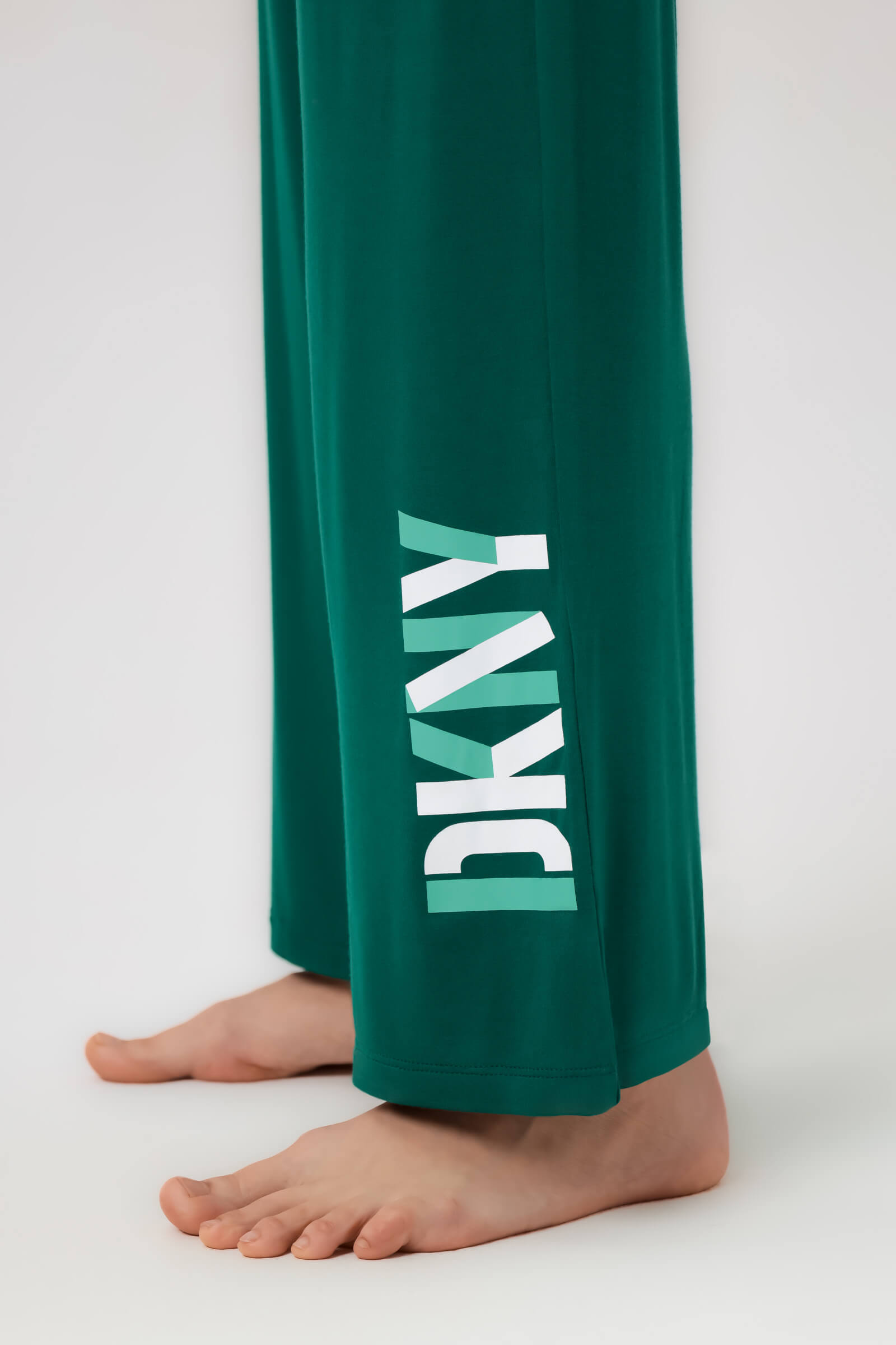 Домашний костюм с коротким рукавом Бренд DKNY Изображение 4