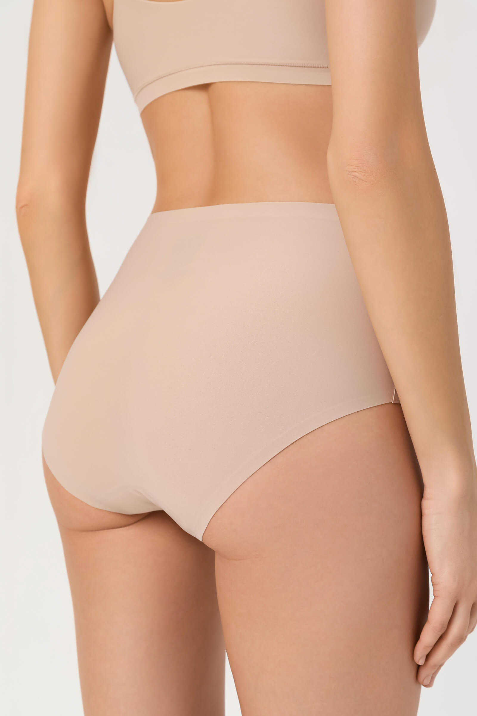 Бесшовные трусы кюлоты Бренд Chantelle Изображение 3