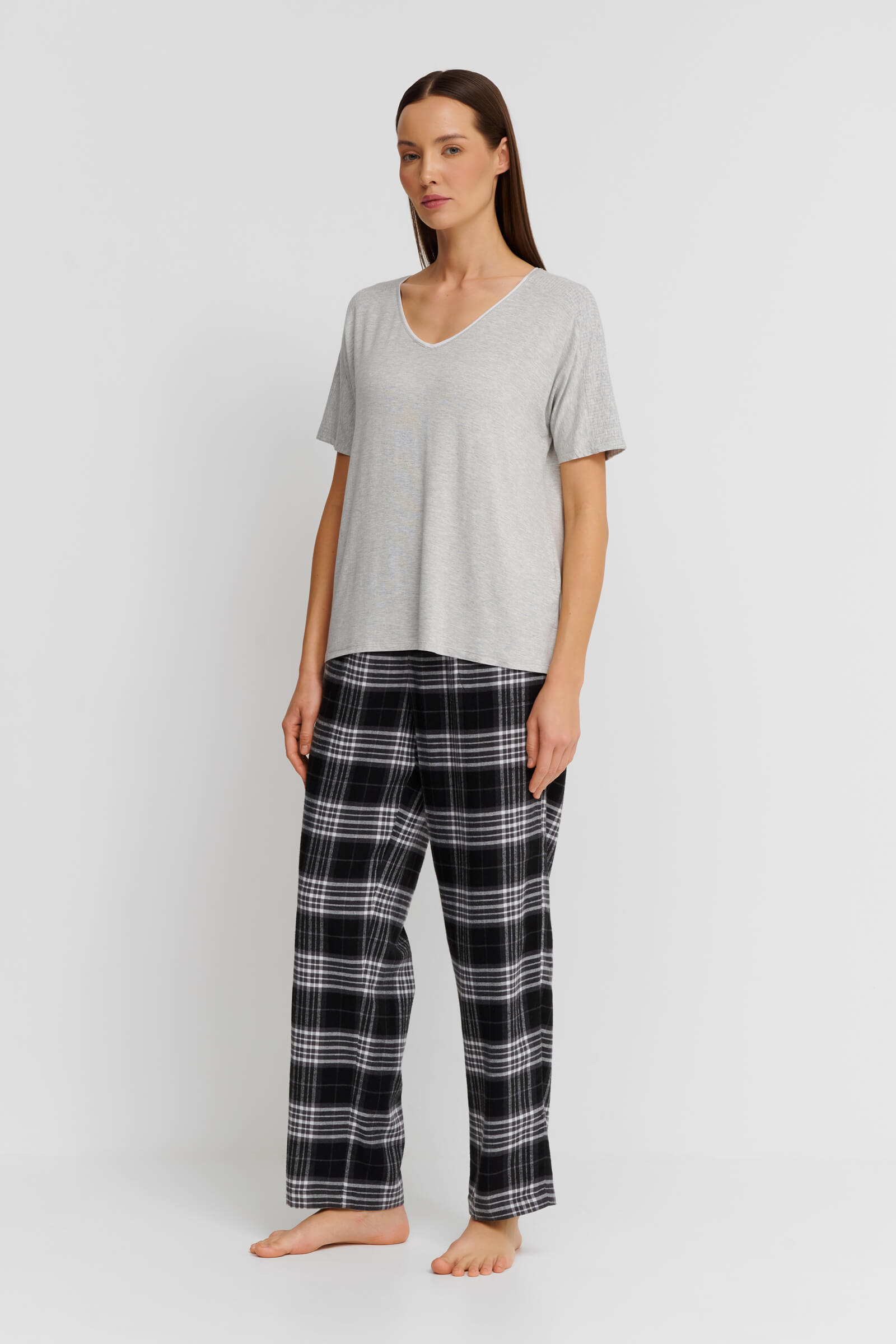 Пижамная футболка с V-образным вырезом Бренд DKNY Изображение 4