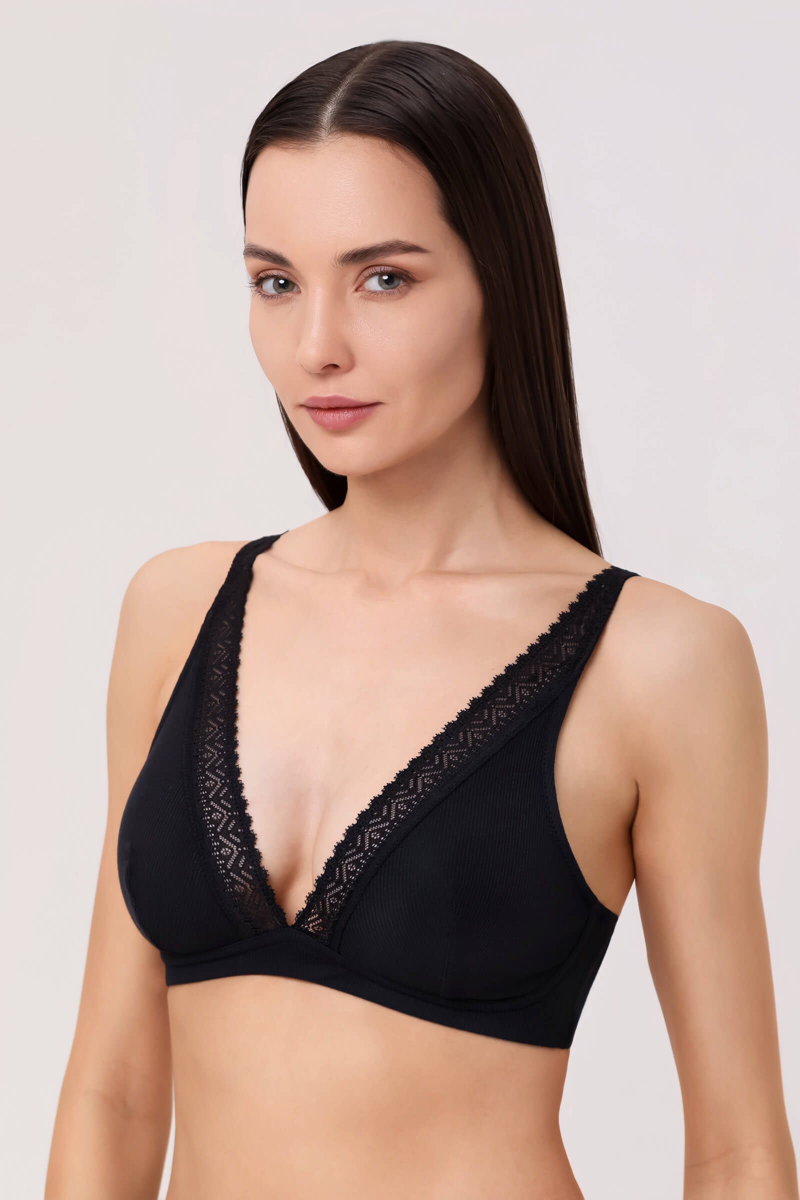 Бюстгальтер с треугольными чашками Бренд Simone Perele Изображение 2