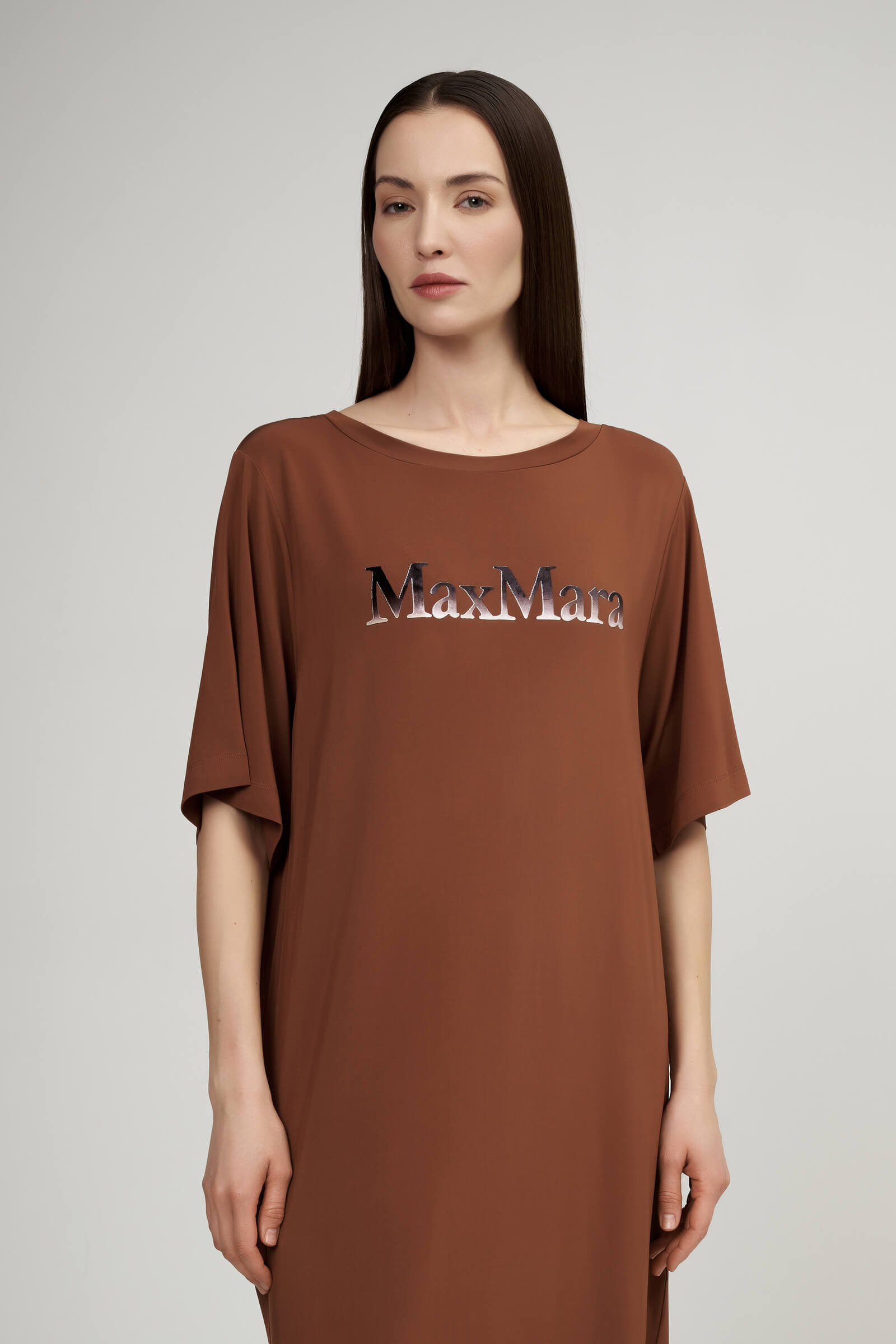 Платье-футболка из шелковистой вискозы Бренд Max Mara Изображение 4