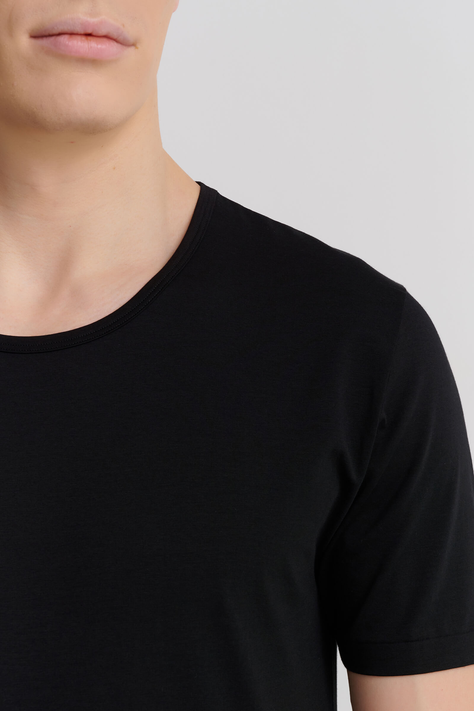 Базовая футболка из хлопка пима Бренд Zimmerli Изображение 5