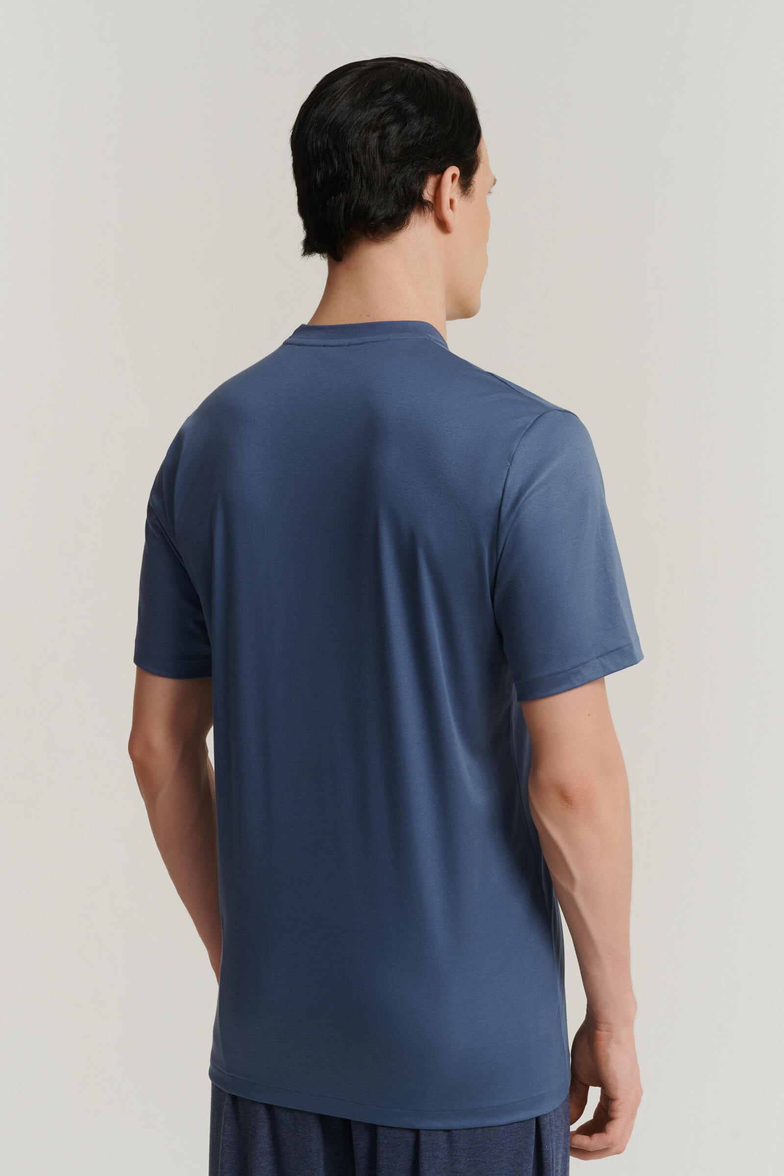 Футболка из редкого хлопка Sea Island Бренд Zimmerli Изображение 3