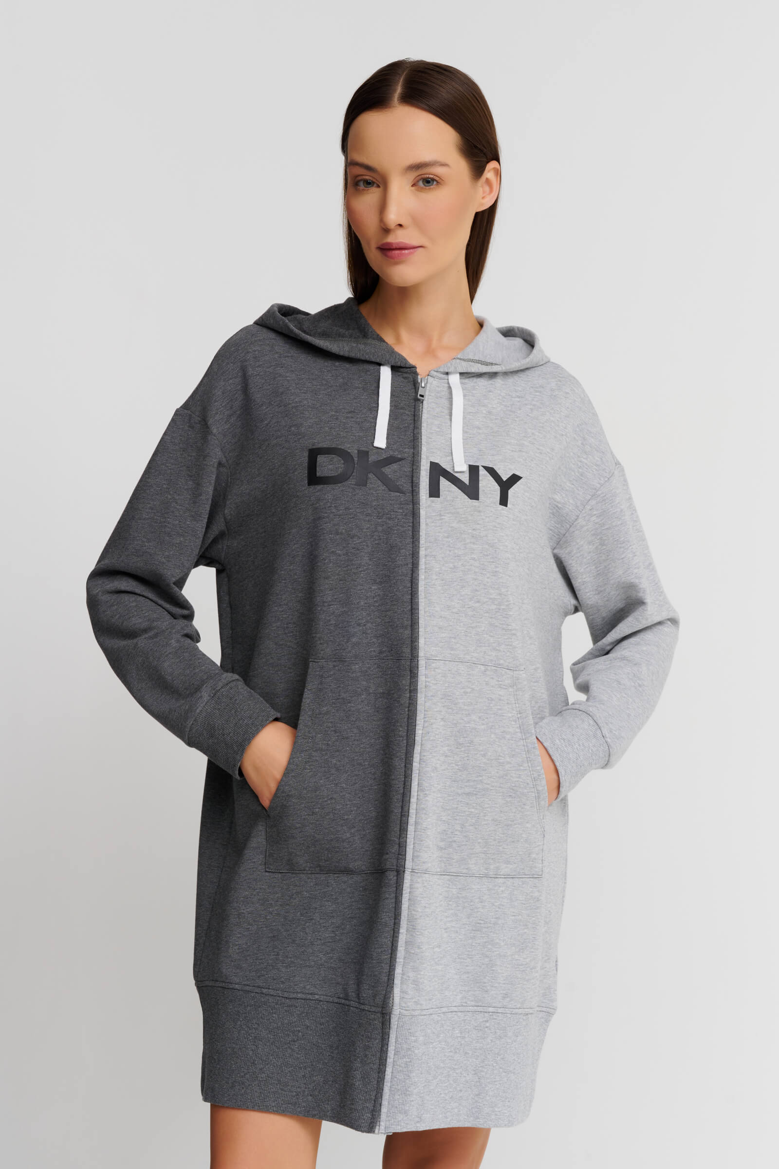 Халат на молнии с капюшоном Бренд DKNY Изображение 2