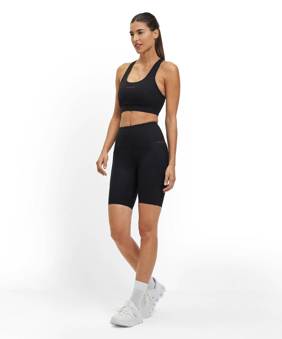 Женские спортивные шорты FALKE Бренд Falke Ess Изображение 4