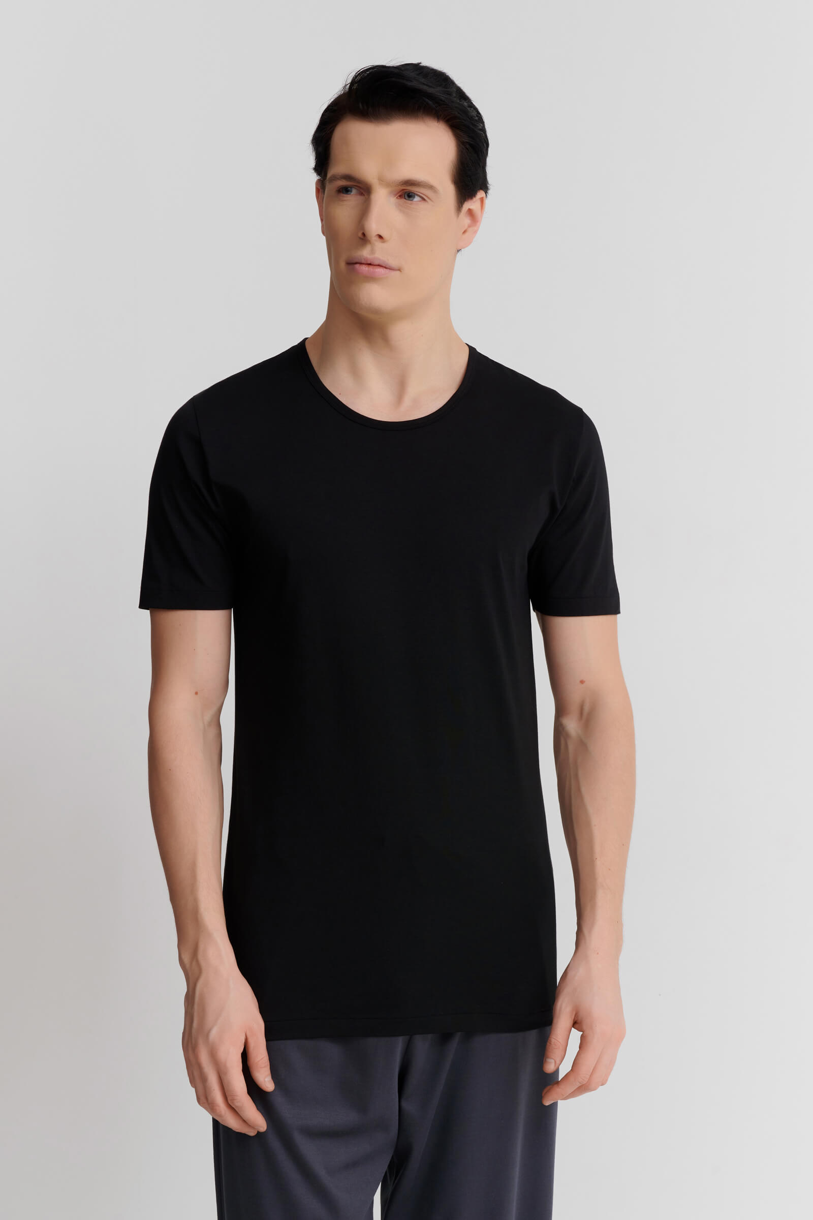 Базовая футболка из хлопка пима Бренд Zimmerli Изображение 2