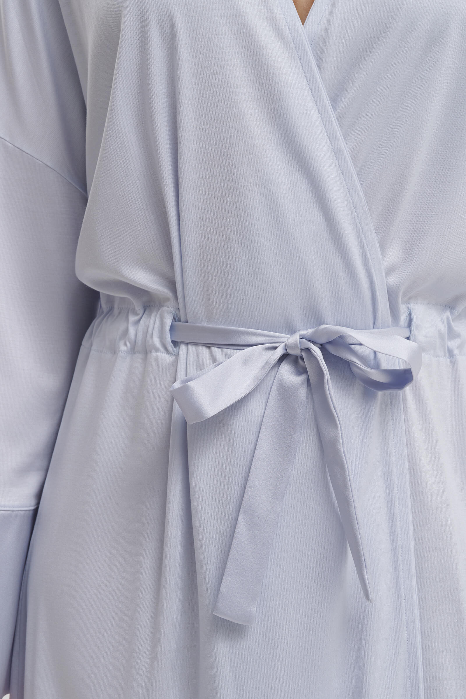 Короткий халат с добавлением шелка Бренд Zimmerli Изображение 5