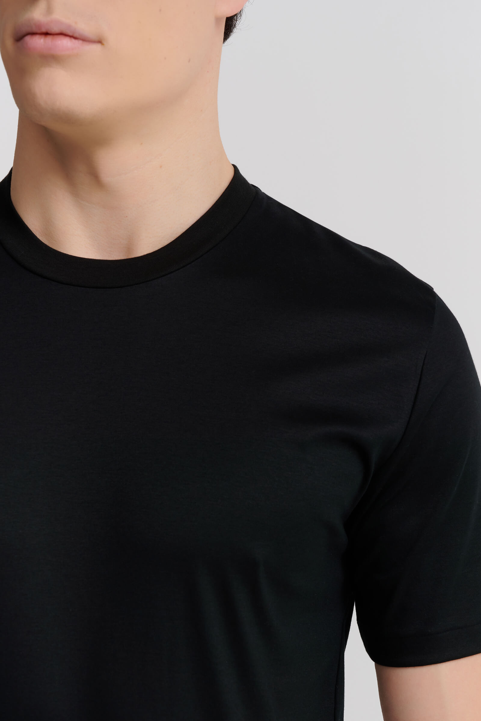 Футболка из редкого хлопка Sea Island Бренд Zimmerli Изображение 5