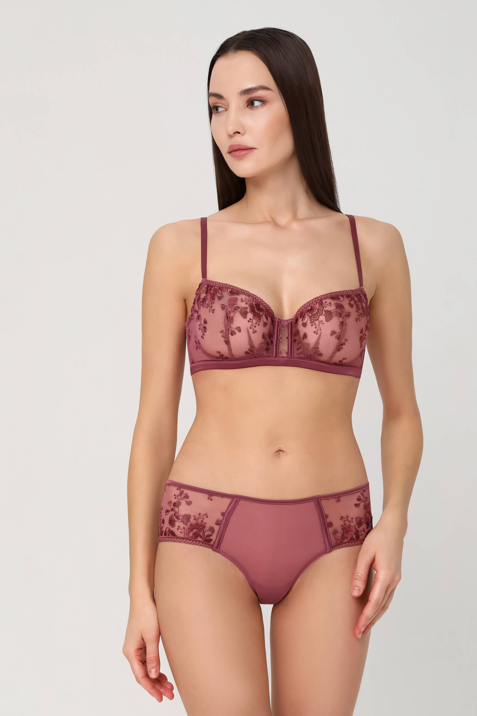 Трусы хипстеры с флористичной вышивкой Бренд Simone Perele Изображение 4