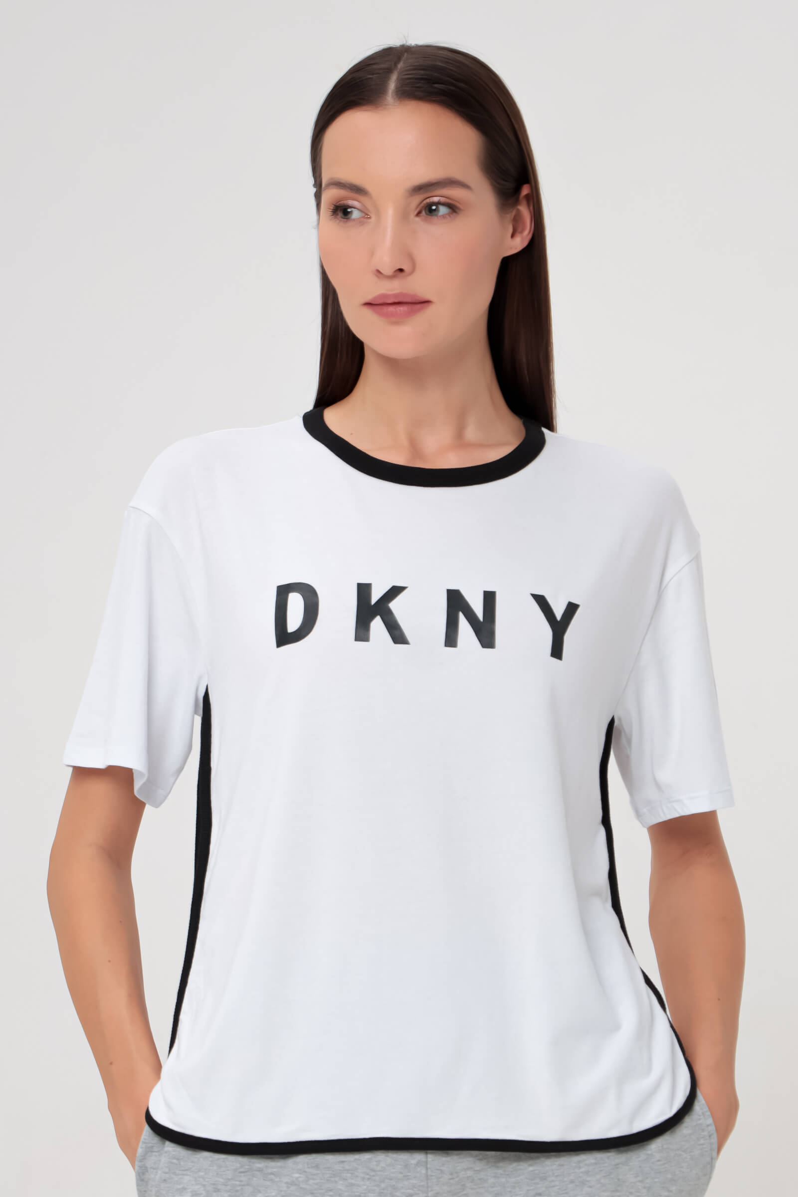 Пижамная хлопковая футболка с удлиненным рукавом Бренд DKNY Изображение 2