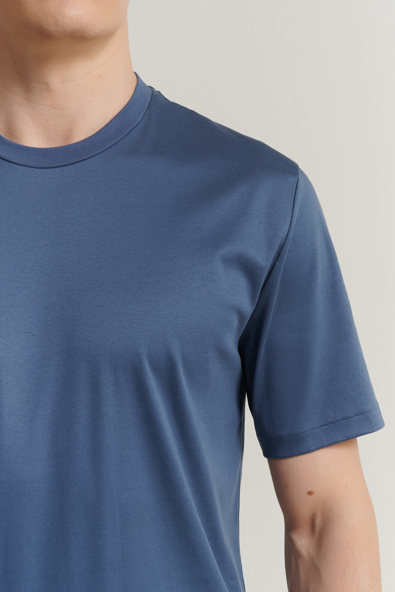 Футболка из редкого хлопка Sea Island Бренд Zimmerli Изображение 5