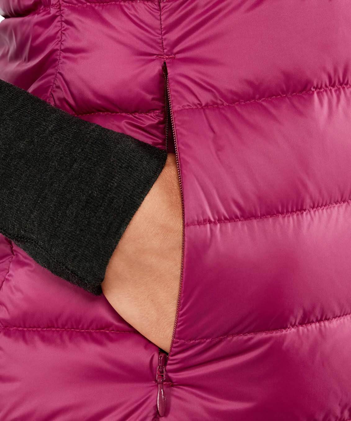 Женский жилет FALKE Бренд Falke Ess Изображение 3