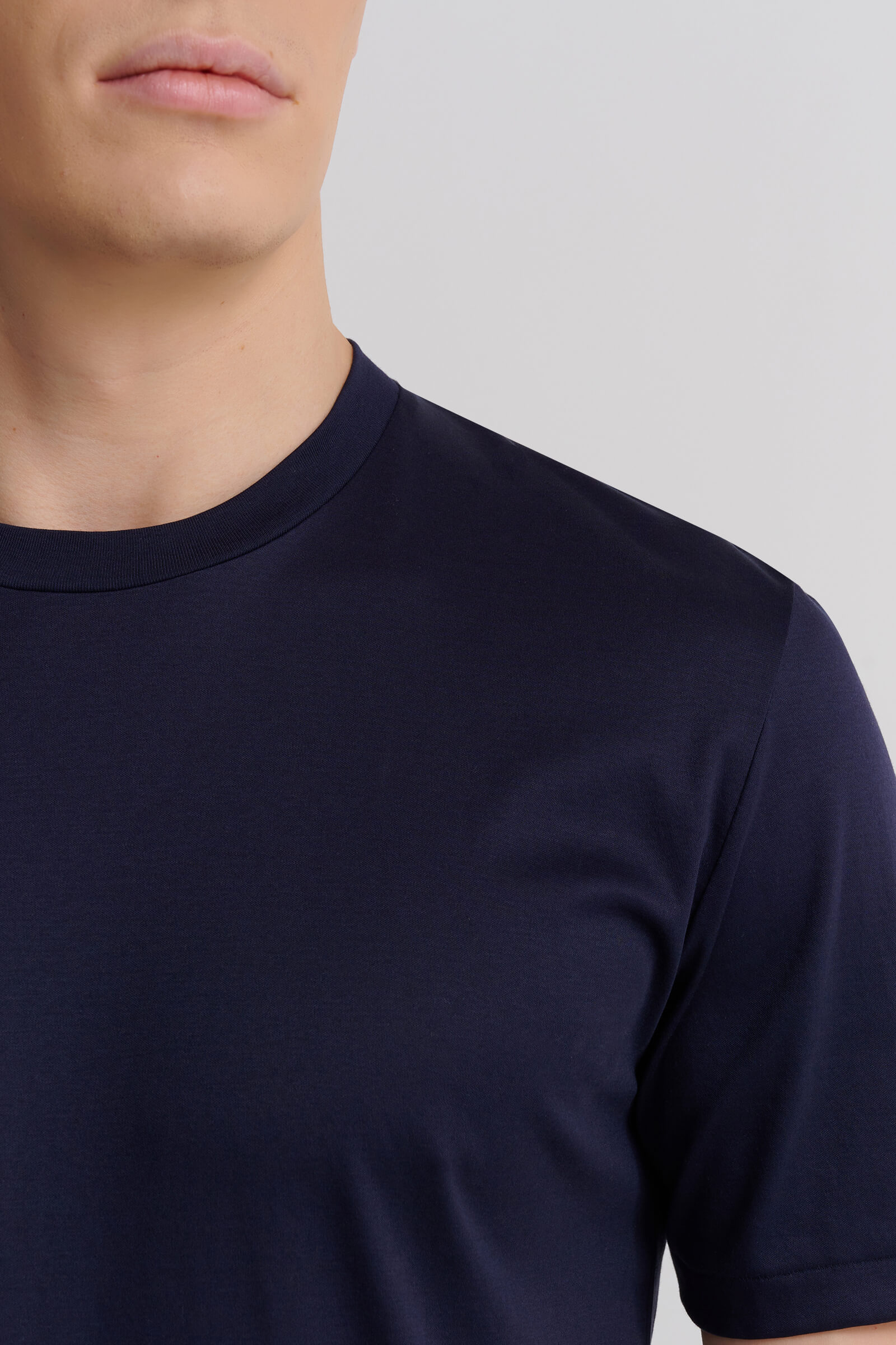 Футболка из редкого хлопка Sea Island Бренд Zimmerli Изображение 5