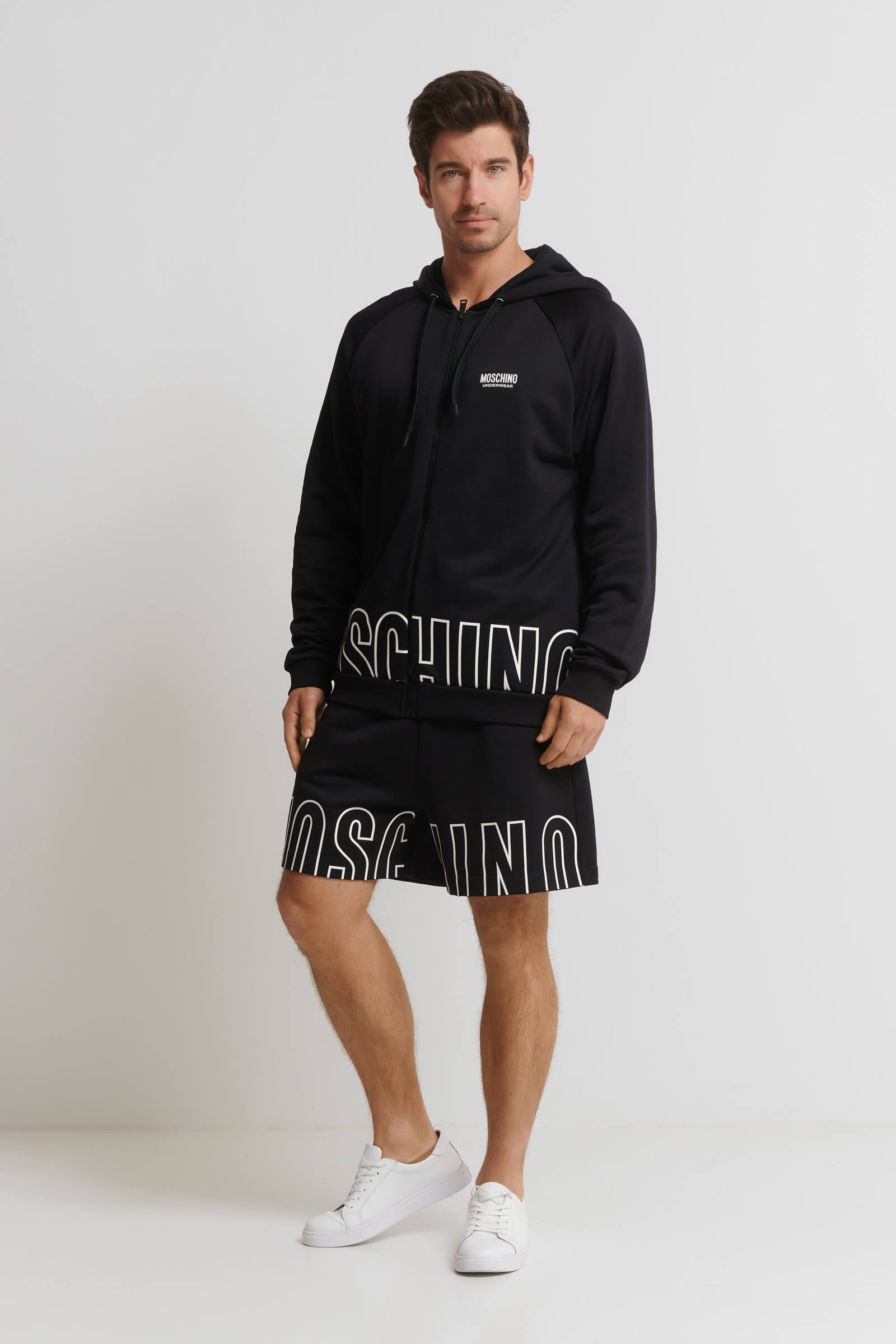 Шорты на завязках Бренд Moschino Изображение 4