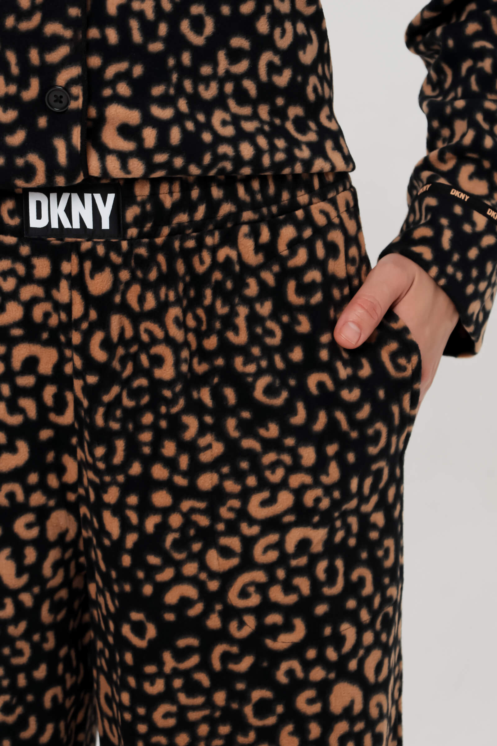 Длинная пижама с принтом Бренд DKNY Изображение 6