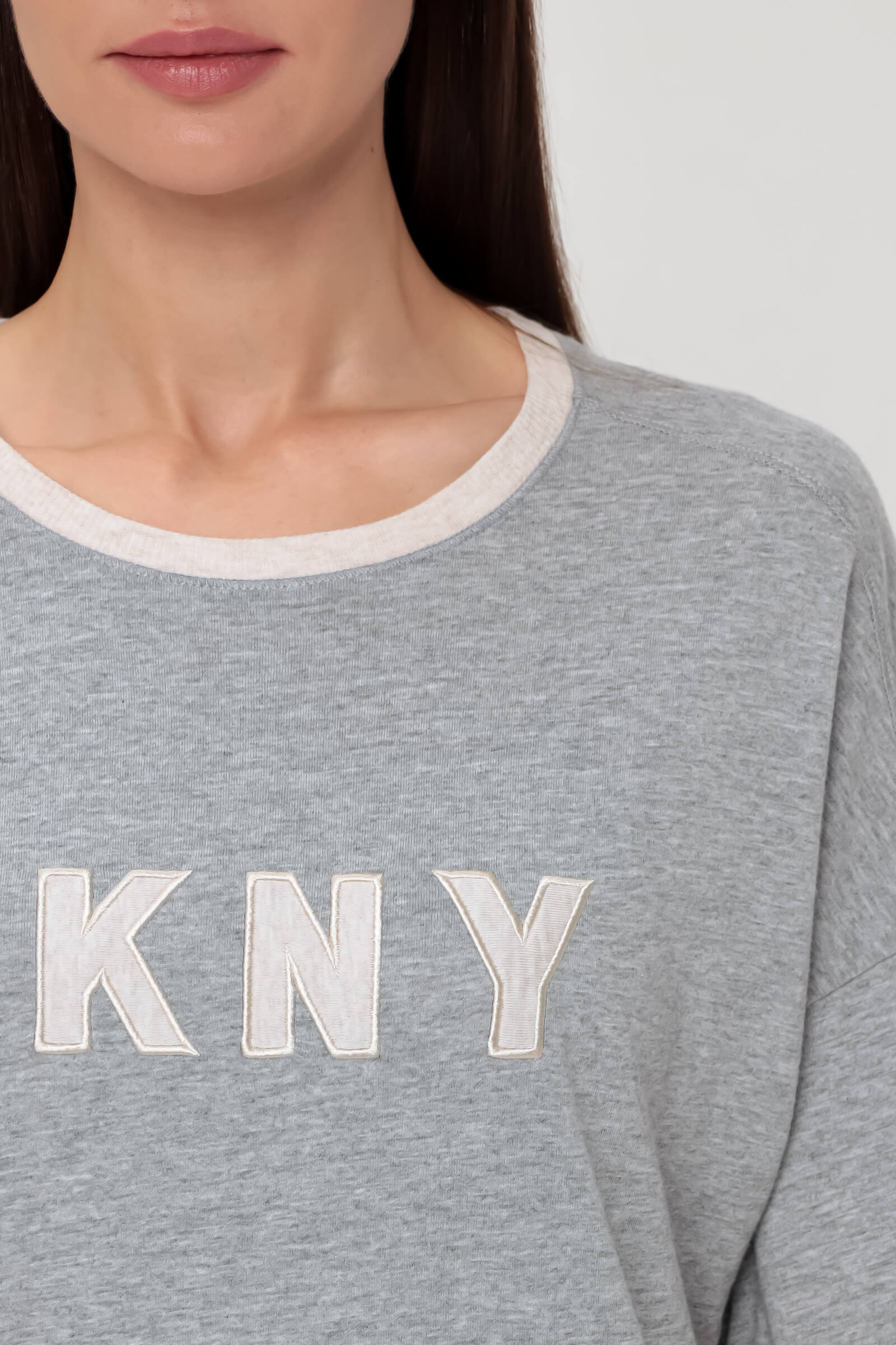 Домашний костюм с шортами Бренд DKNY Изображение 5