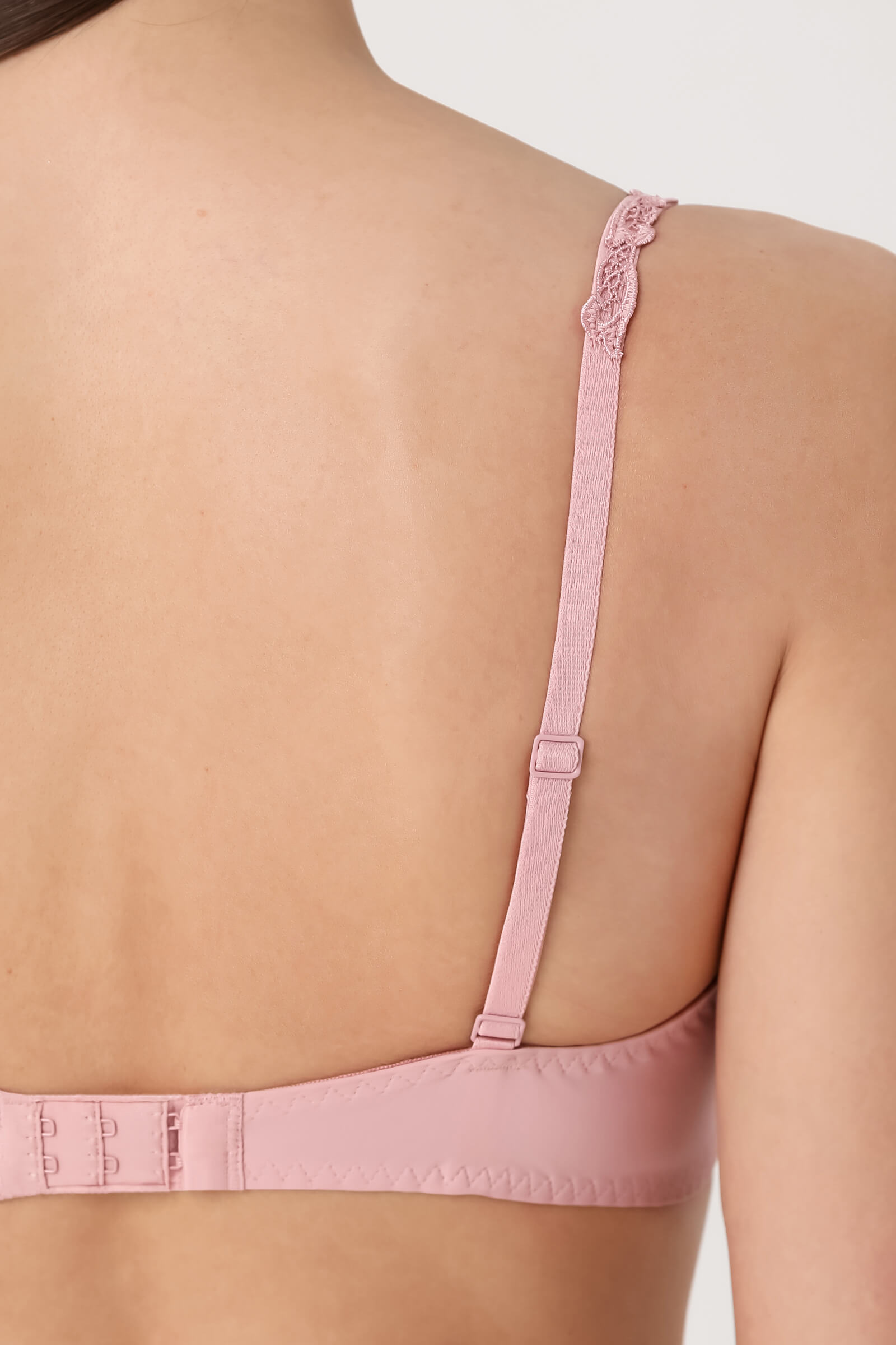 Бюстгальтер деми с вышивкой Бренд Simone Perele Изображение 6