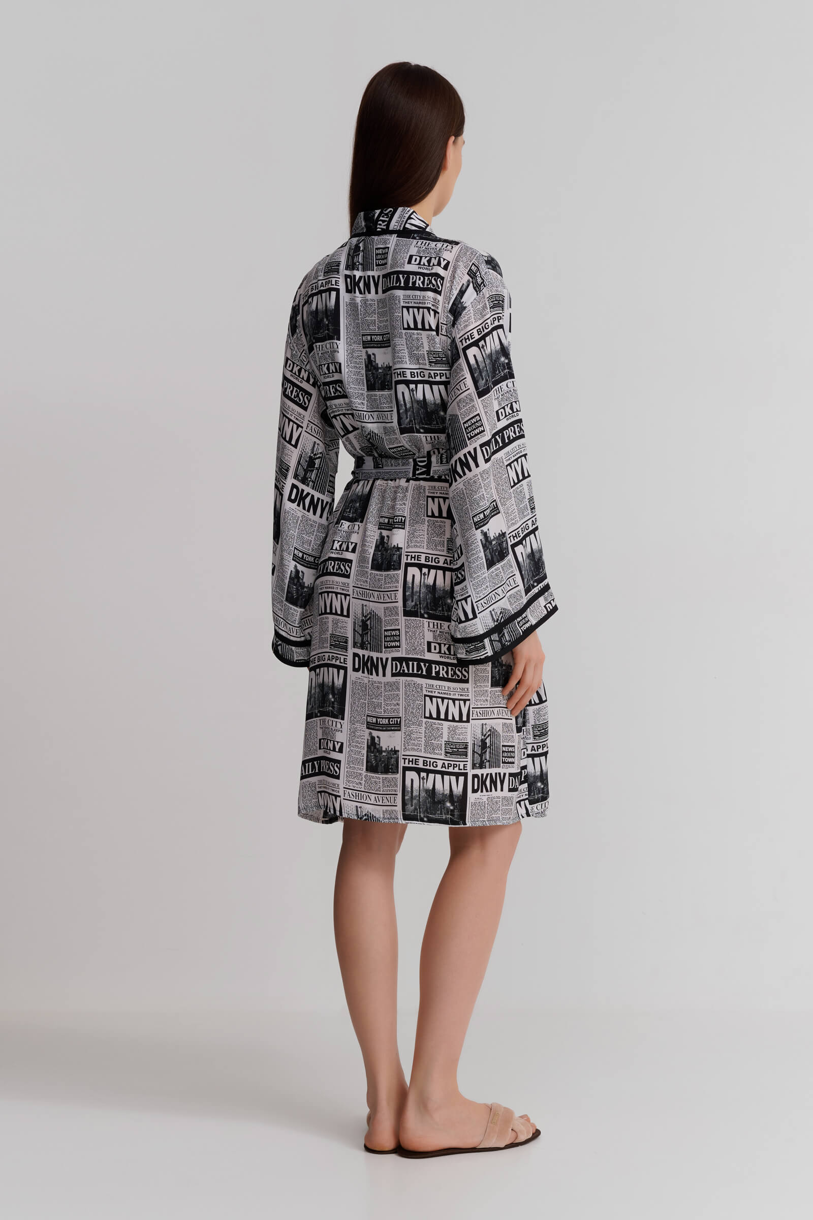 Халат с длинным рукавом Бренд DKNY Изображение 3