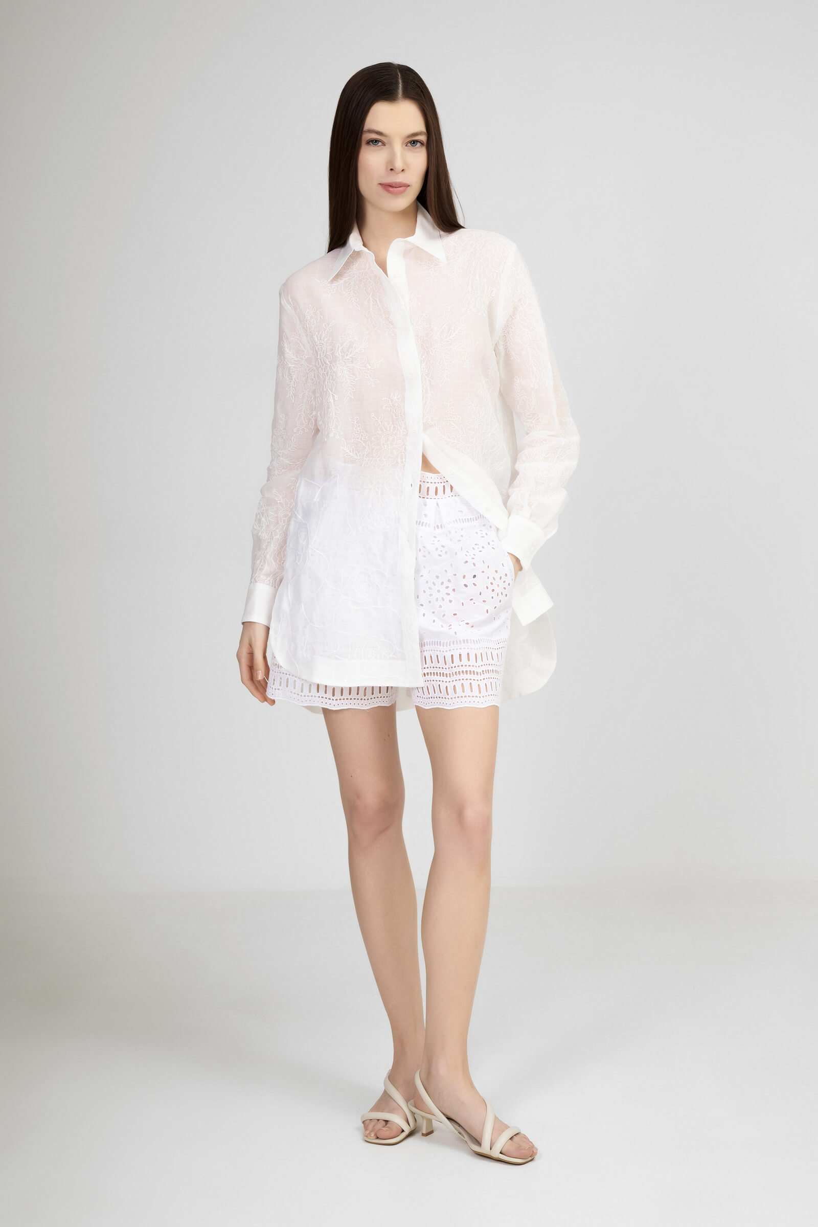 Рубашка из рами с вышивкой ручной работы Бренд Ermanno Scervino Изображение 4