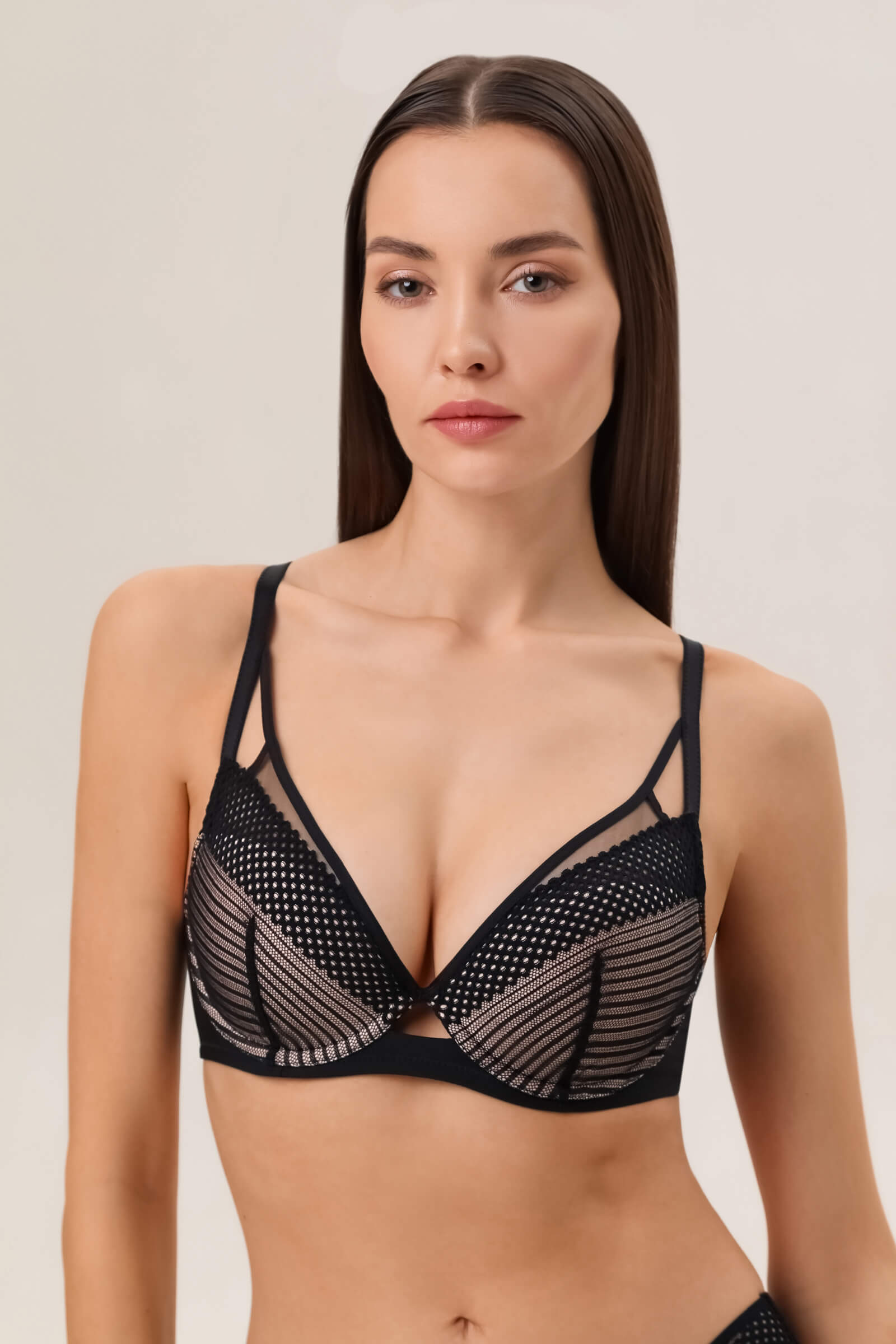 Бюстгальтер деми на косточках Бренд Chantelle Изображение 2