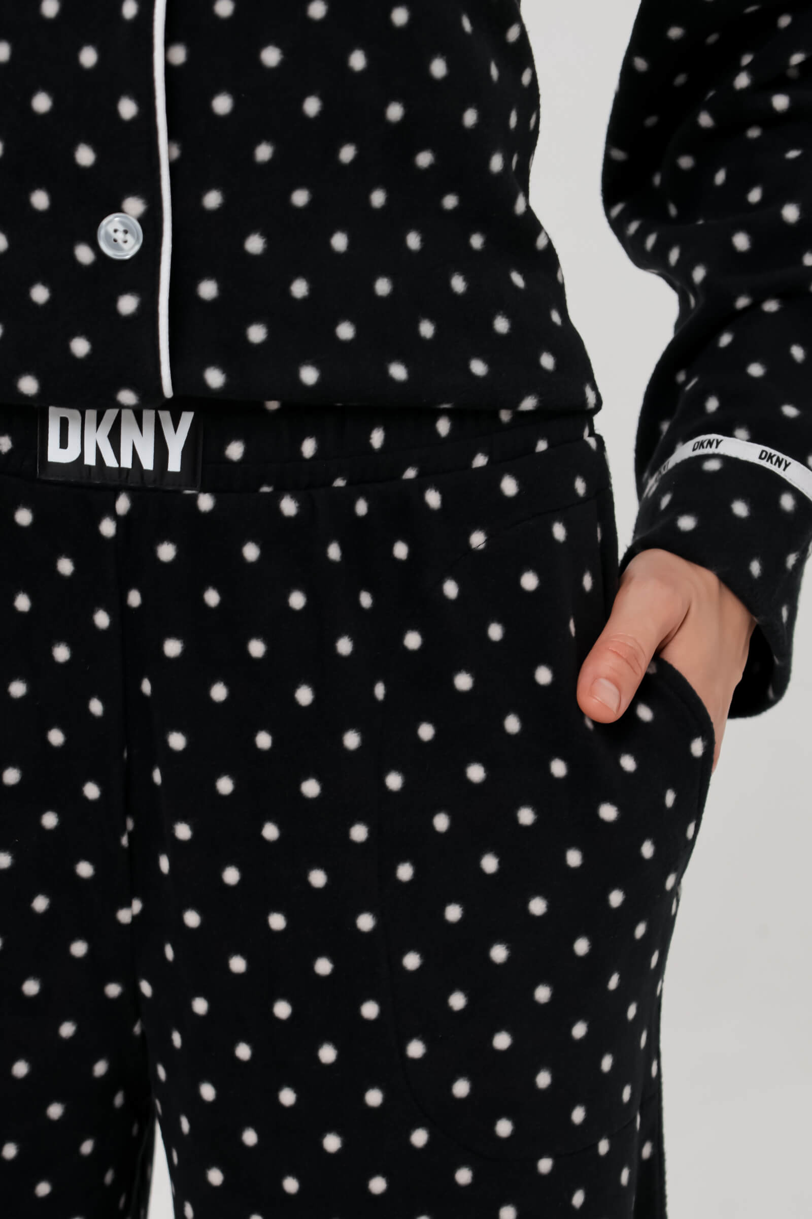 Длинная пижама с принтом Бренд DKNY Изображение 4