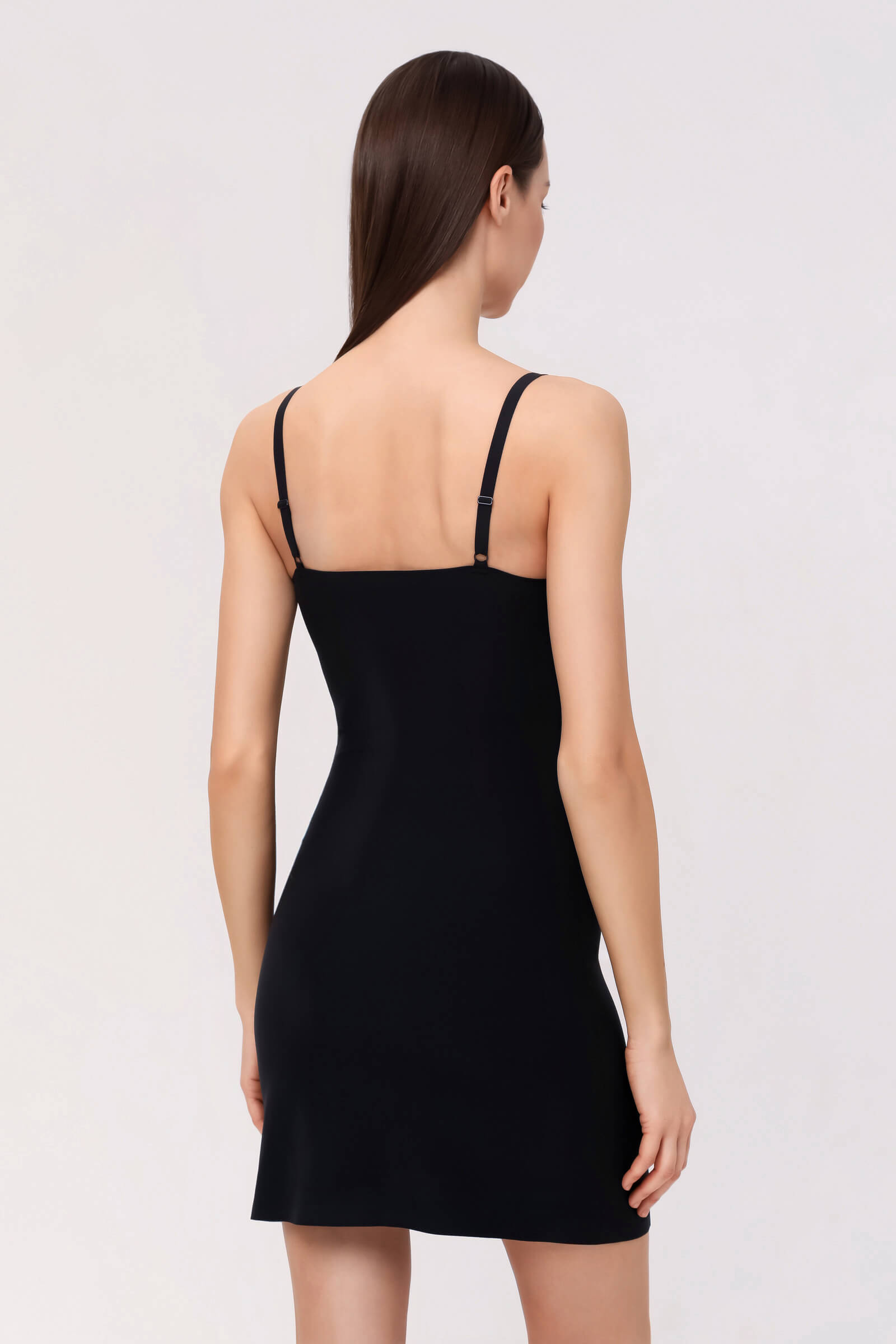 Короткая бесшовная комбинация Бренд Chantelle Изображение 3