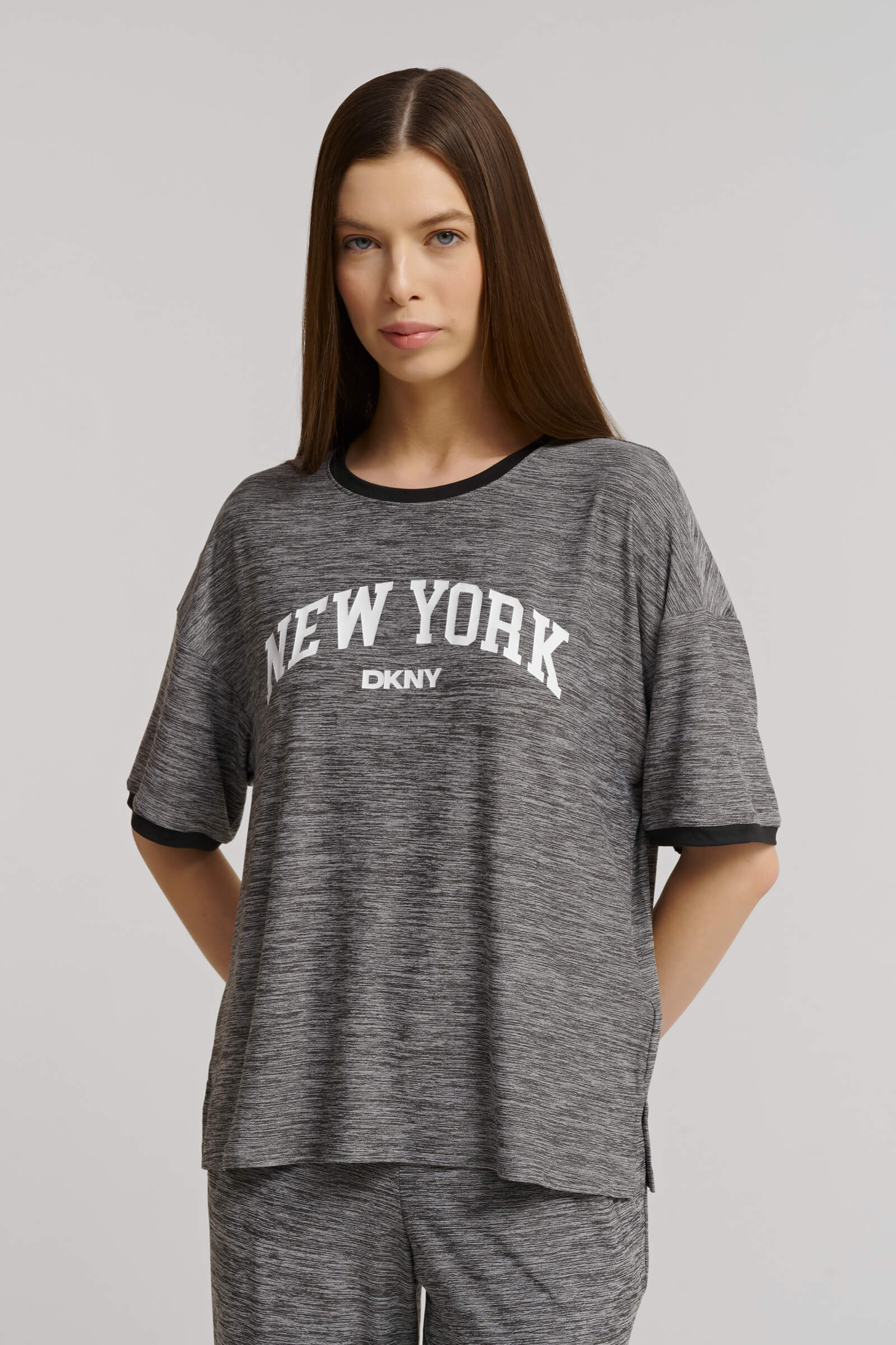 Пижама с брюками Бренд DKNY Изображение 7