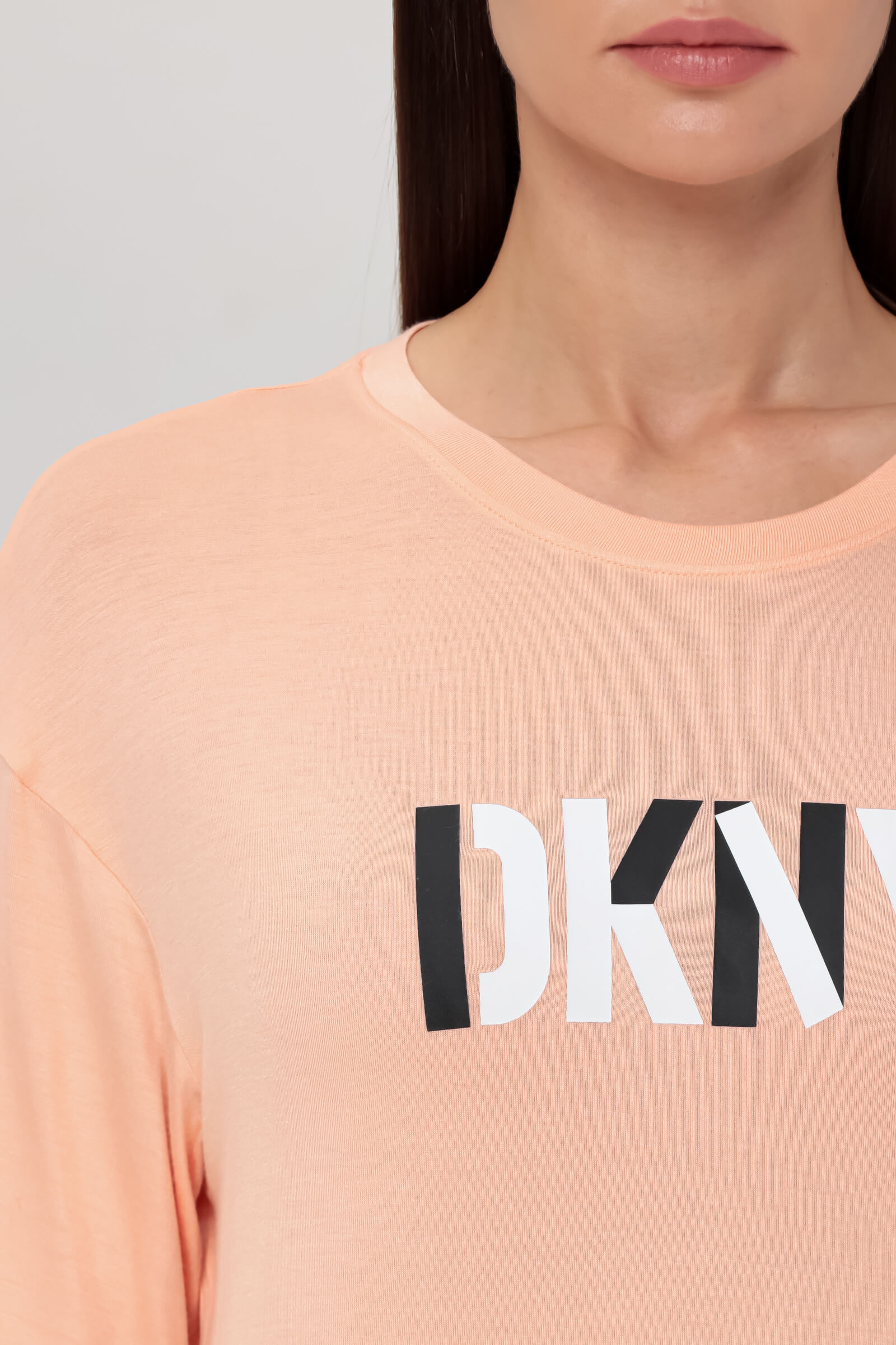 Домашний костюм с брюками-джоггерами Бренд DKNY Изображение 5