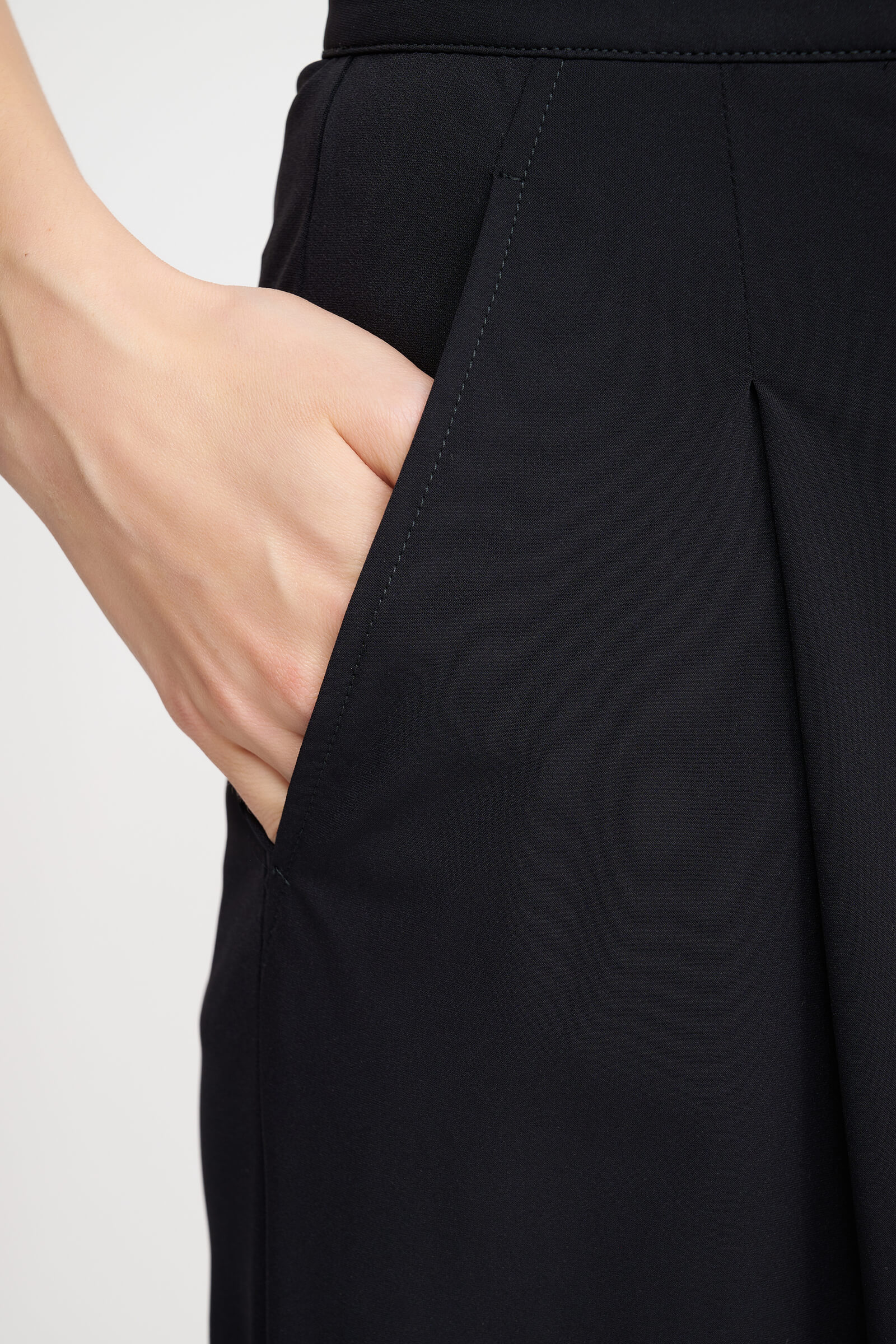 Брюки-палаццо со стрелками Бренд Max Mara Изображение 5