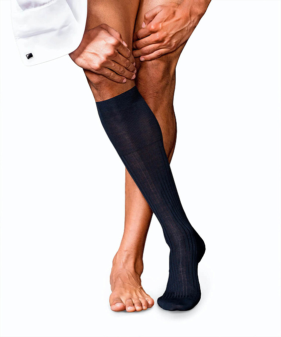 Мужские гольфы FALKE No. 7 Finest Merino Бренд Falke